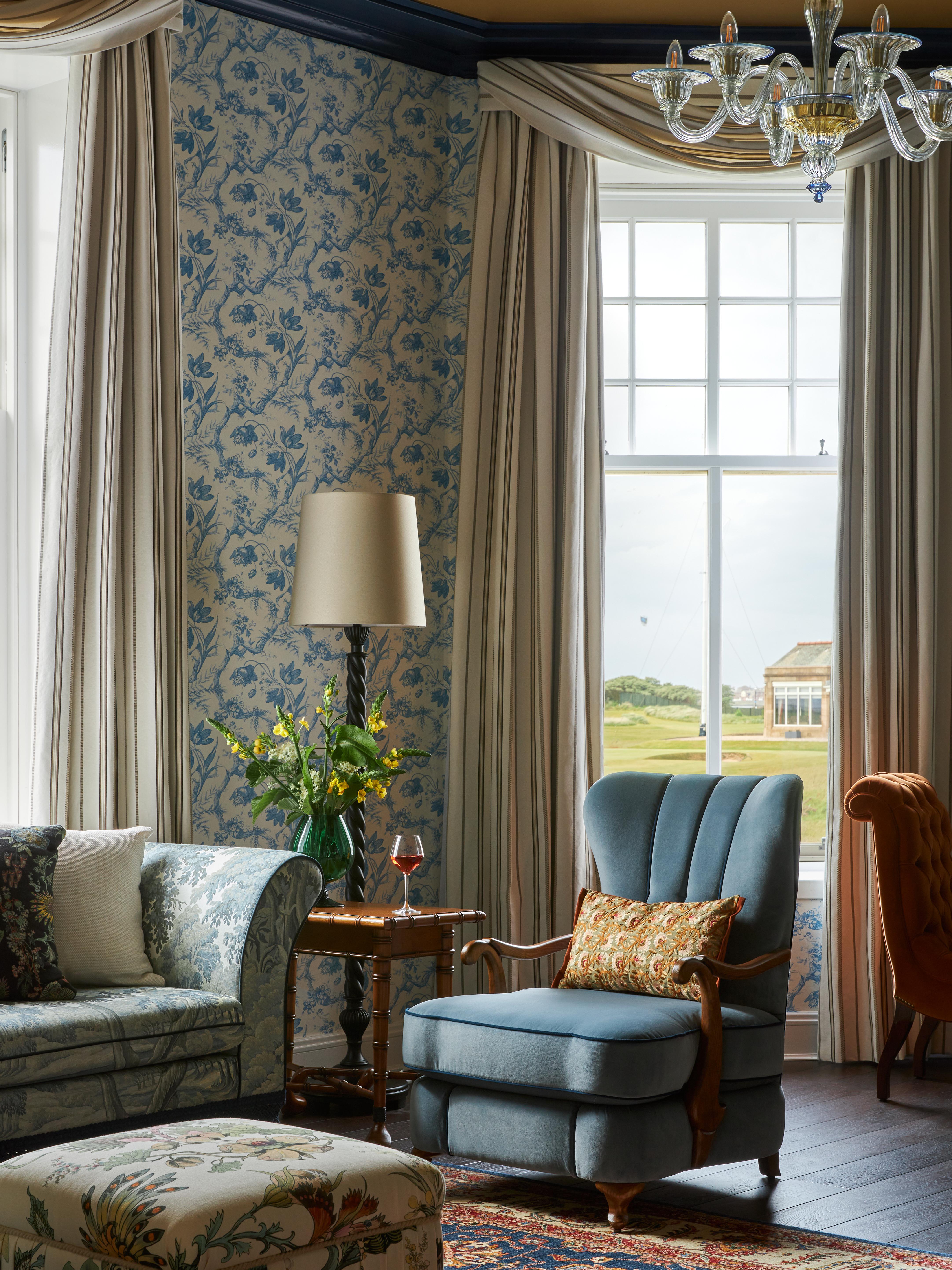 Marine Troon Hotel Екстериор снимка Curtains